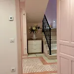 La Casa Rosa * Burgo