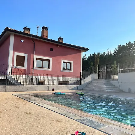 بيت للعطل La Casa Rosa Burgo